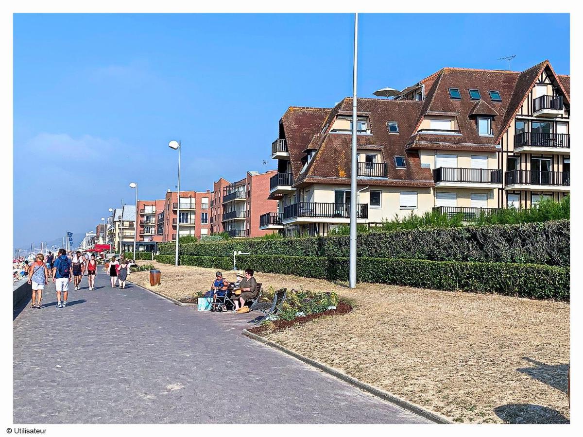 Cabourg, Appartement Plain Pied Avec Terrasse Acces Direct A La Plage Exterior photo